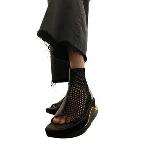 4CCCCEES Black/Gold Mesh Platform Ankle Boots Open Toe Side Zip NWOB EU 40 US 9